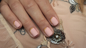 Nenha - Manicura rusa, Gel y Pedicura