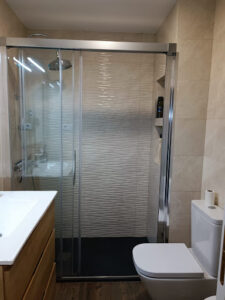 TIENDA /EXPOSICIÓN DE REFORMAS Empresa de reformas integrales de viviendas, reformas de baños y cocinas en Madrid