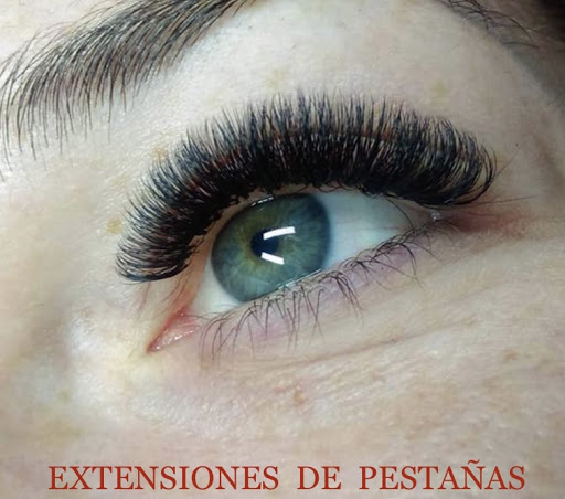 Mar & Bella's Lashes Extensiónes de pestañas y Diseño de cejas