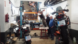 Taller de Motos en Madrid Chronomoto