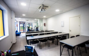 Autoescuelas en Madrid - Autoescuelas Abril - Barrio del Pilar