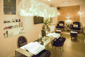 Le Petit Salon