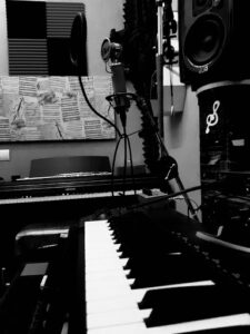 K2MUZIC Estudio de grabación Madrid, Productor musical.