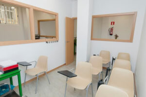 Academia Aluche. Centro de educación y estudios E y E