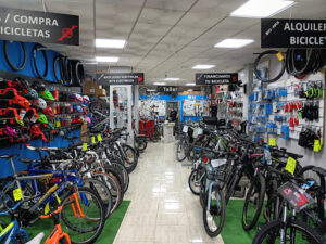 Bici más fácil. Tienda y taller de bicicletas. Alquiler de bicicletas. Bike rental
