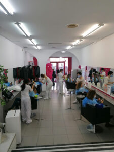 C&C ACADEMIA CASANOVA (MADRID). Academia de Peluquería, Barbería y Estética.