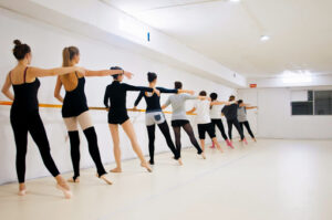 Escuela de danza y escuela de ballet clásico. Factory Ballet