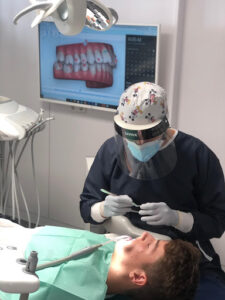 CLÍNICA DENTAL FERNÁNDEZ-CLAVÉ ortodoncia e Invisalign en pozuelo aravaca