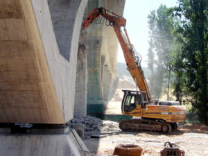 Dema Demoliciones Madrid S L