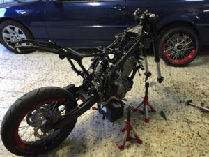 Taller Moto Bancada