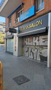 BLANKSALON