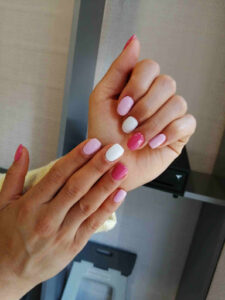 PUJA DEPILACION CON HILO Y SUGARING WAX