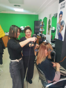 "Áurea" Academia De Peluquería y Estética