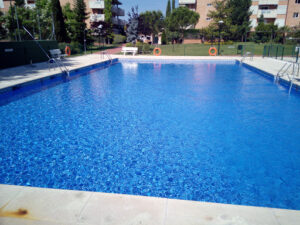 Mantenimiento de piscinas madrid, Fenxpool. Reparación y venta de productos para piscinas.