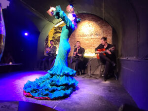 La Cueva De Lola