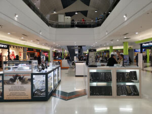 Centro Comercial Plaza Aluche