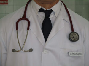 Poroctólogo Dr. Tomás Paco. Hospital Pio XII