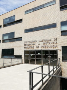 UNED - Facultad de Psicología