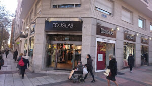 Douglas Perfumería