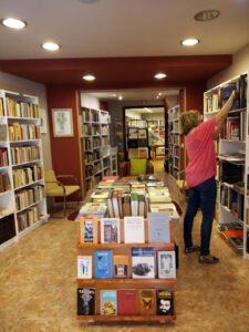 Librería Menosdiez