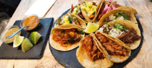 Tiki Taco Clavel