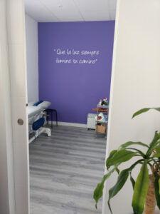 FISIHOLISTIC Centro de FISIOTERAPIA ,Osteopatía, Maderoterapia, PILATES y Logopedia en Hortaleza