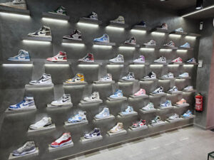 Newcop Store Yeezy Jordan Dunk Madrid