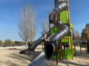 Área de juegos infantiles