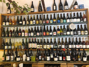 Bendito, Vinos y Vinilos