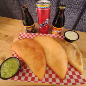 Flipa Empanada (Empanadas, Arepas, Cachapas, Tequeños comida Venezolana)