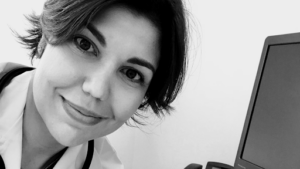 Dra. Ana Hernandez Voth, Neumólogo