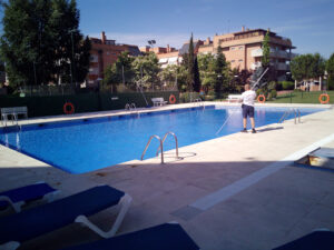 Mantenimiento de piscinas madrid, Fenxpool. Reparación y venta de productos para piscinas.